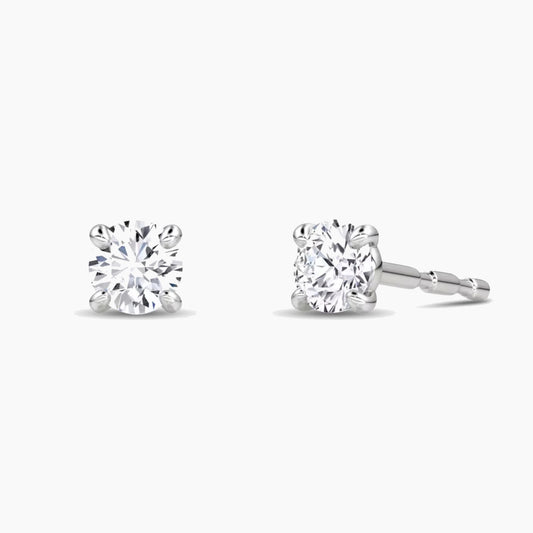 Lumora Classic Stud Earrings