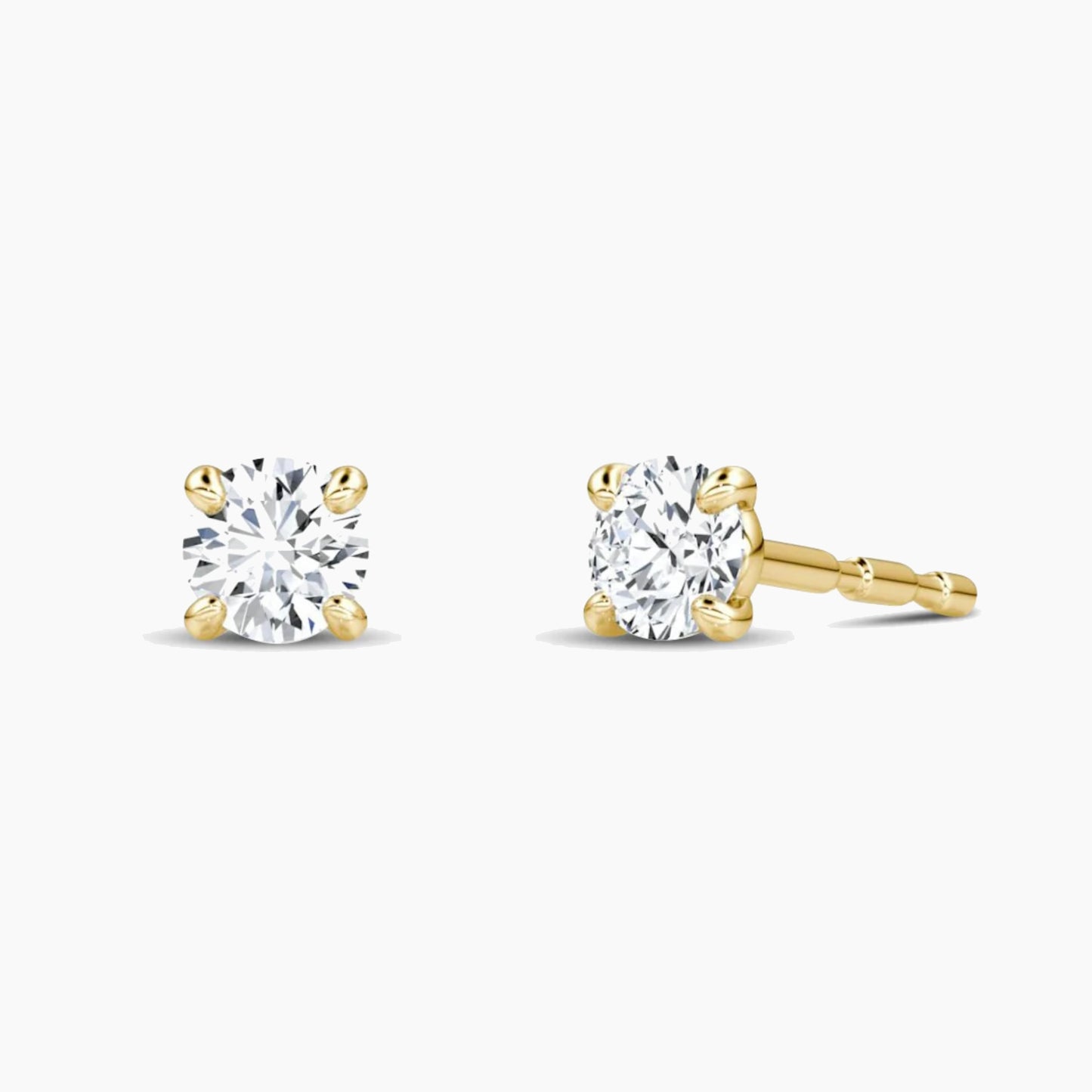 Lumora Classic Stud Earrings